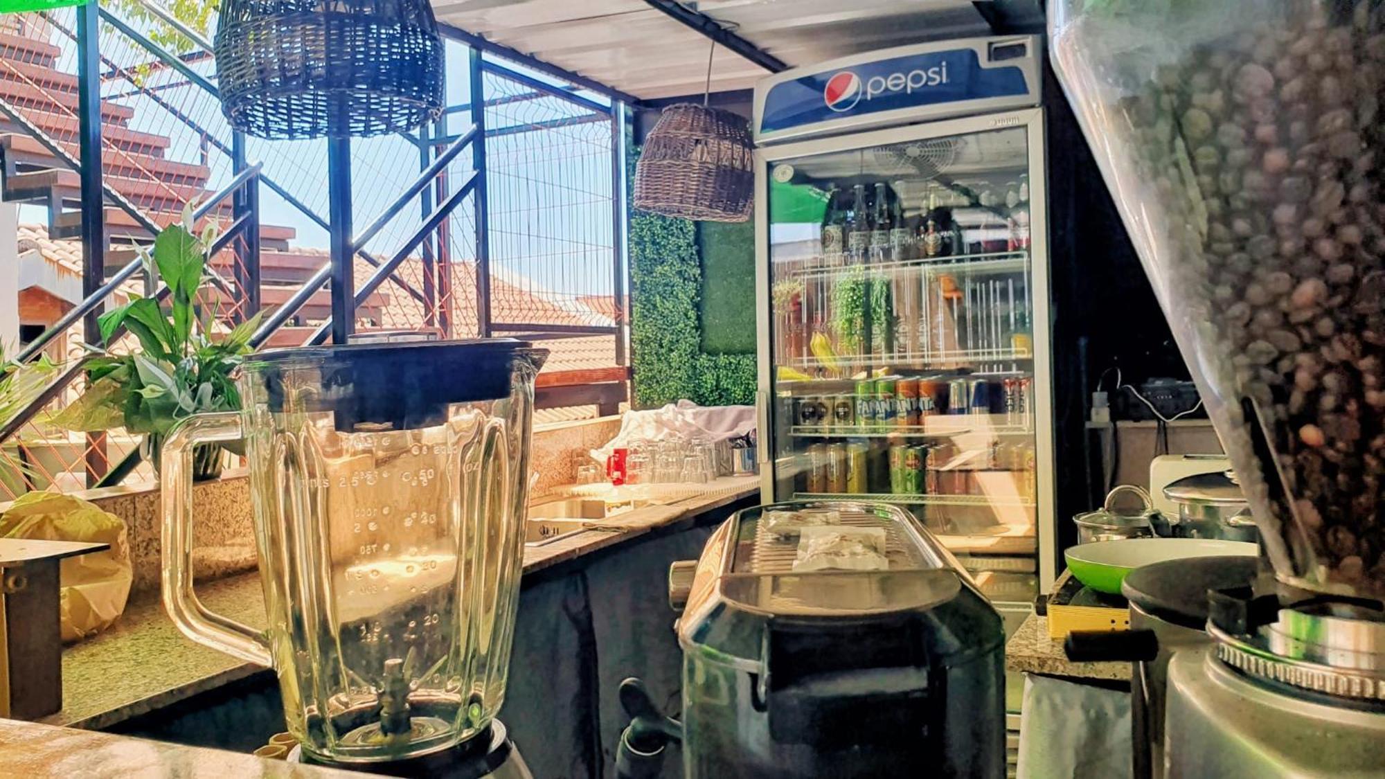 Scodrinon Hostel Shkoder Bagian luar foto