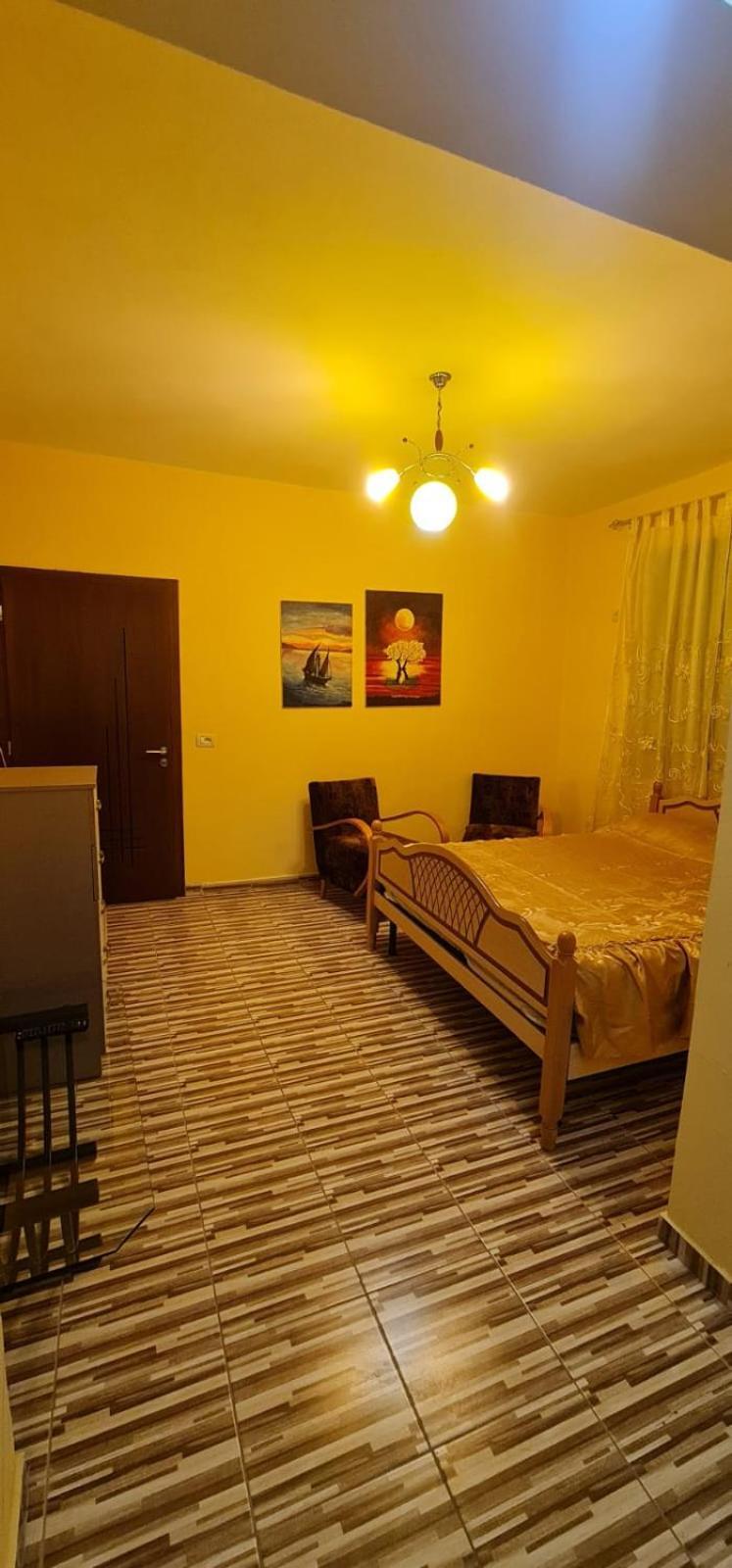 Scodrinon Hostel Shkoder Ruang foto