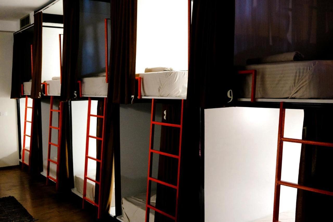 Scodrinon Hostel Shkoder Bagian luar foto