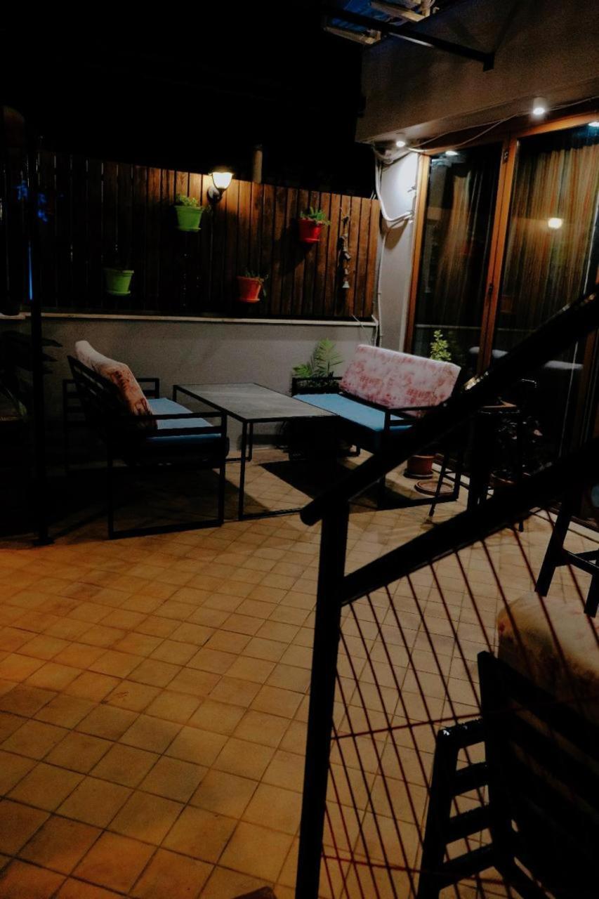 Scodrinon Hostel Shkoder Bagian luar foto